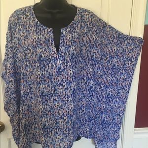 Dana Buchanan blouse. Size large.